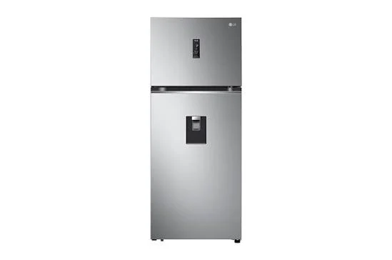 Técnico LG atendiendo refrigeración LG en Cali